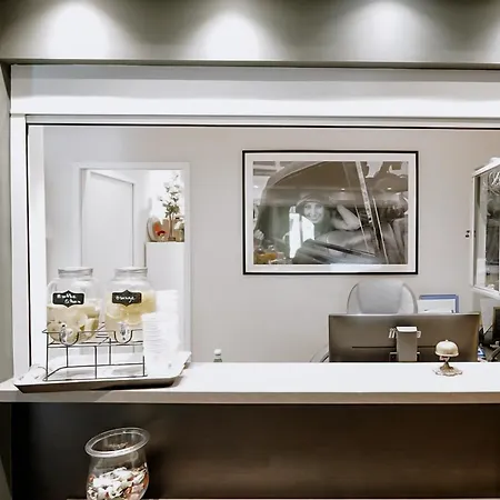 Ideal Sejour - Stylish Boutique With Quiet Garden 3* Cannes