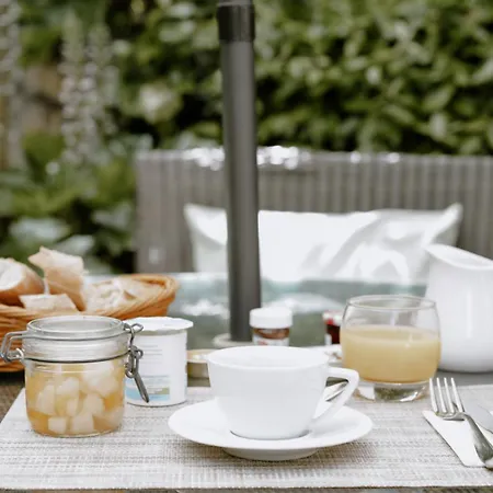 Ideal Sejour - Stylish Boutique With Quiet Garden 3*