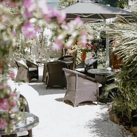 Ideal Sejour - Stylish Boutique With Quiet Garden