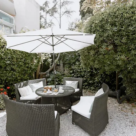 Ideal Sejour - Stylish Boutique With Quiet Garden 3*