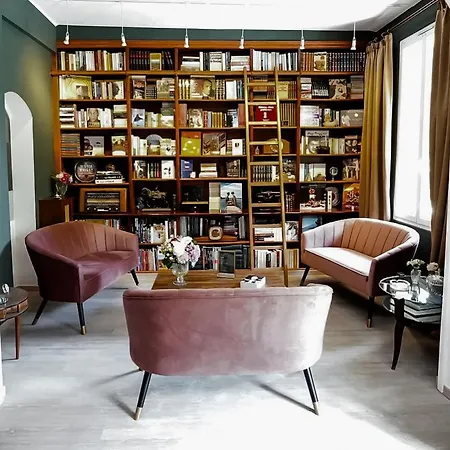Ideal Sejour - Stylish Boutique With Quiet Garden 3*