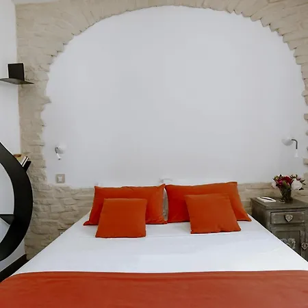 Ideal Sejour - Stylish Boutique With Quiet Garden 3*