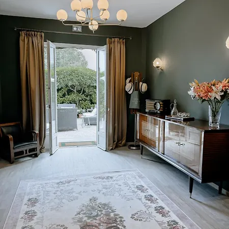 Ideal Sejour - Stylish Boutique With Quiet Garden 3*