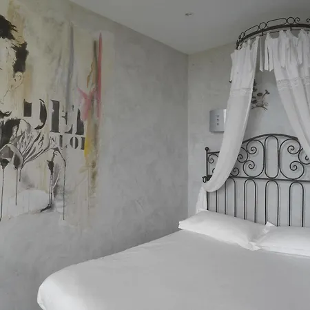 Ideal Sejour - Stylish Boutique With Quiet Garden فندق